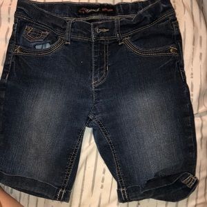 Capri Jean shorts